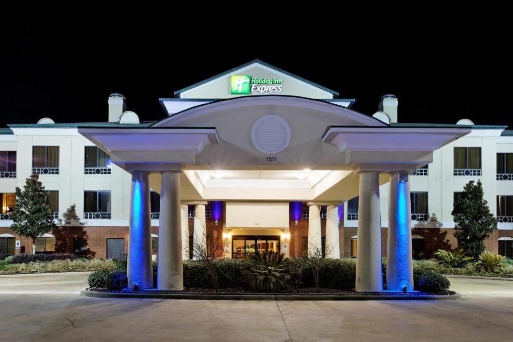Holiday Inn Express Crockett By Ihg Ngoại thất bức ảnh