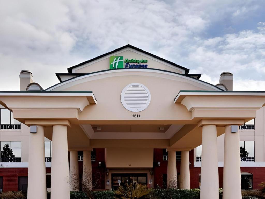 Holiday Inn Express Crockett By Ihg Ngoại thất bức ảnh