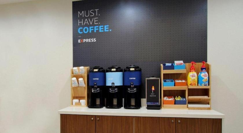 Holiday Inn Express Crockett By Ihg Ngoại thất bức ảnh