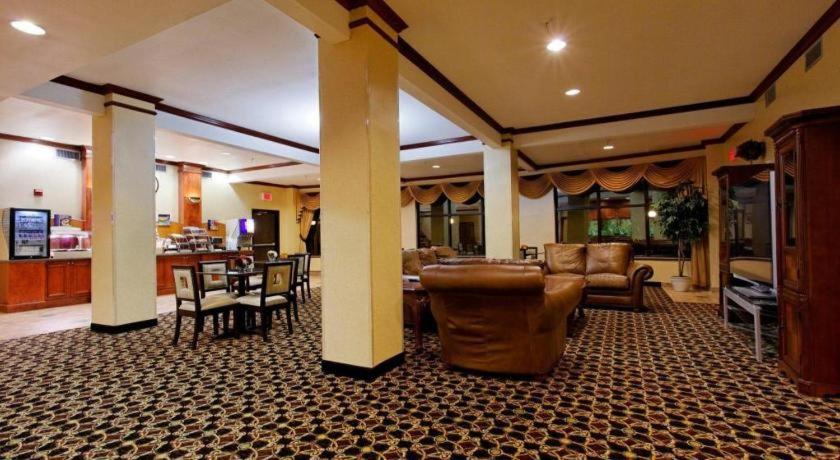 Holiday Inn Express Crockett By Ihg Ngoại thất bức ảnh