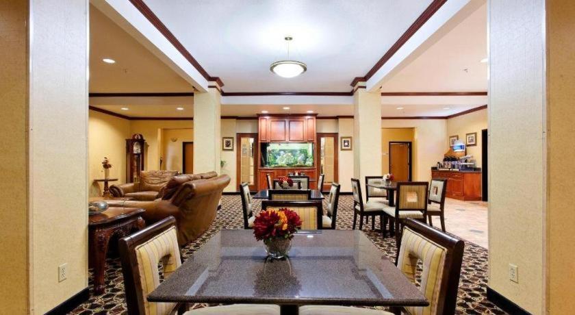 Holiday Inn Express Crockett By Ihg Ngoại thất bức ảnh