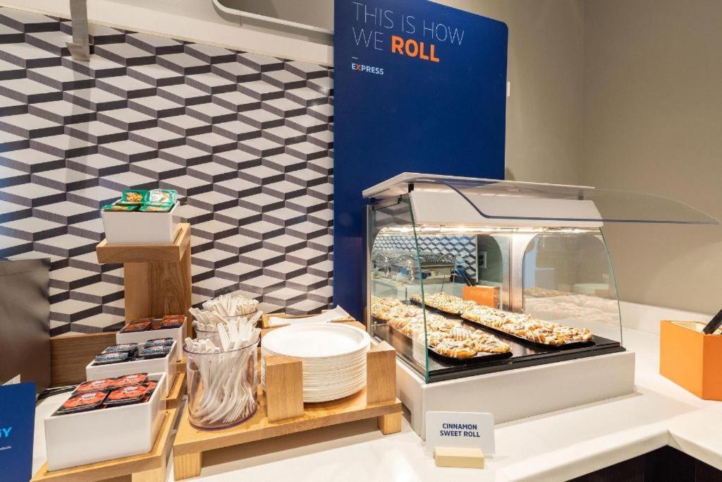 Holiday Inn Express Crockett By Ihg Ngoại thất bức ảnh