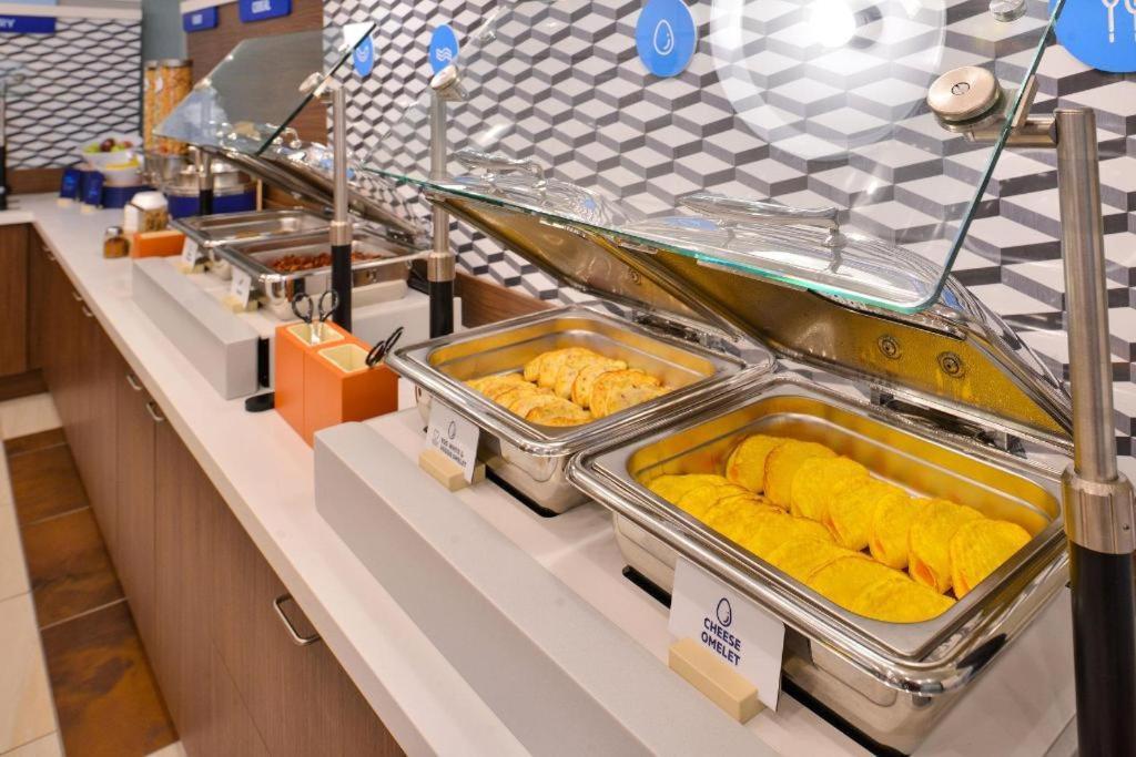 Holiday Inn Express Crockett By Ihg Ngoại thất bức ảnh