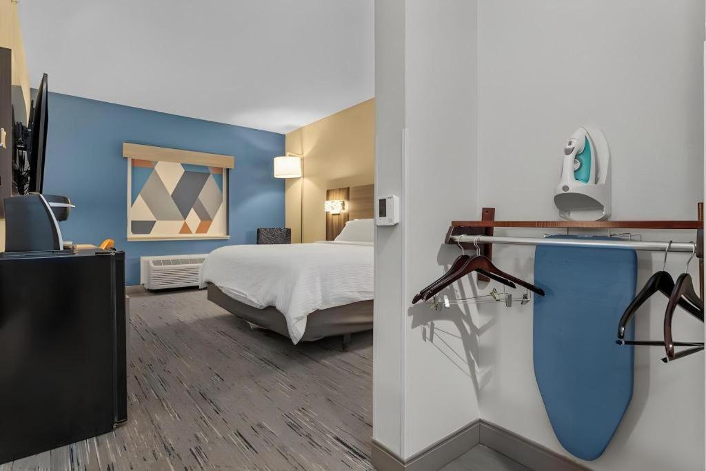 Holiday Inn Express Crockett By Ihg Ngoại thất bức ảnh