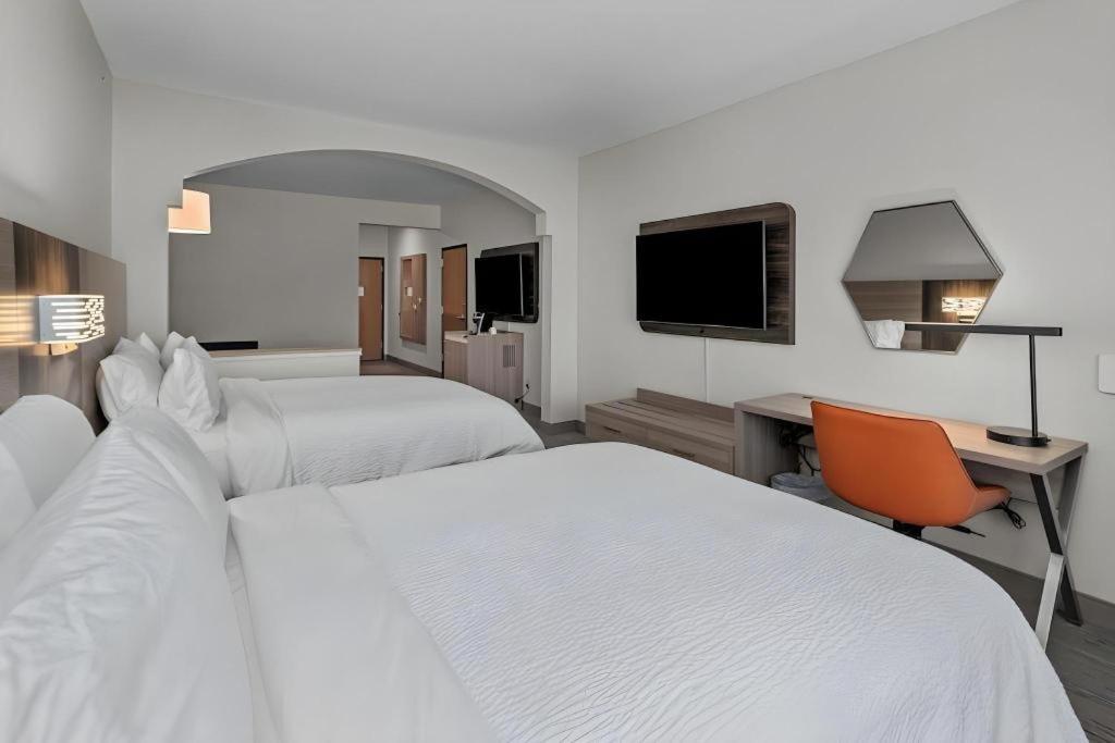 Holiday Inn Express Crockett By Ihg Ngoại thất bức ảnh